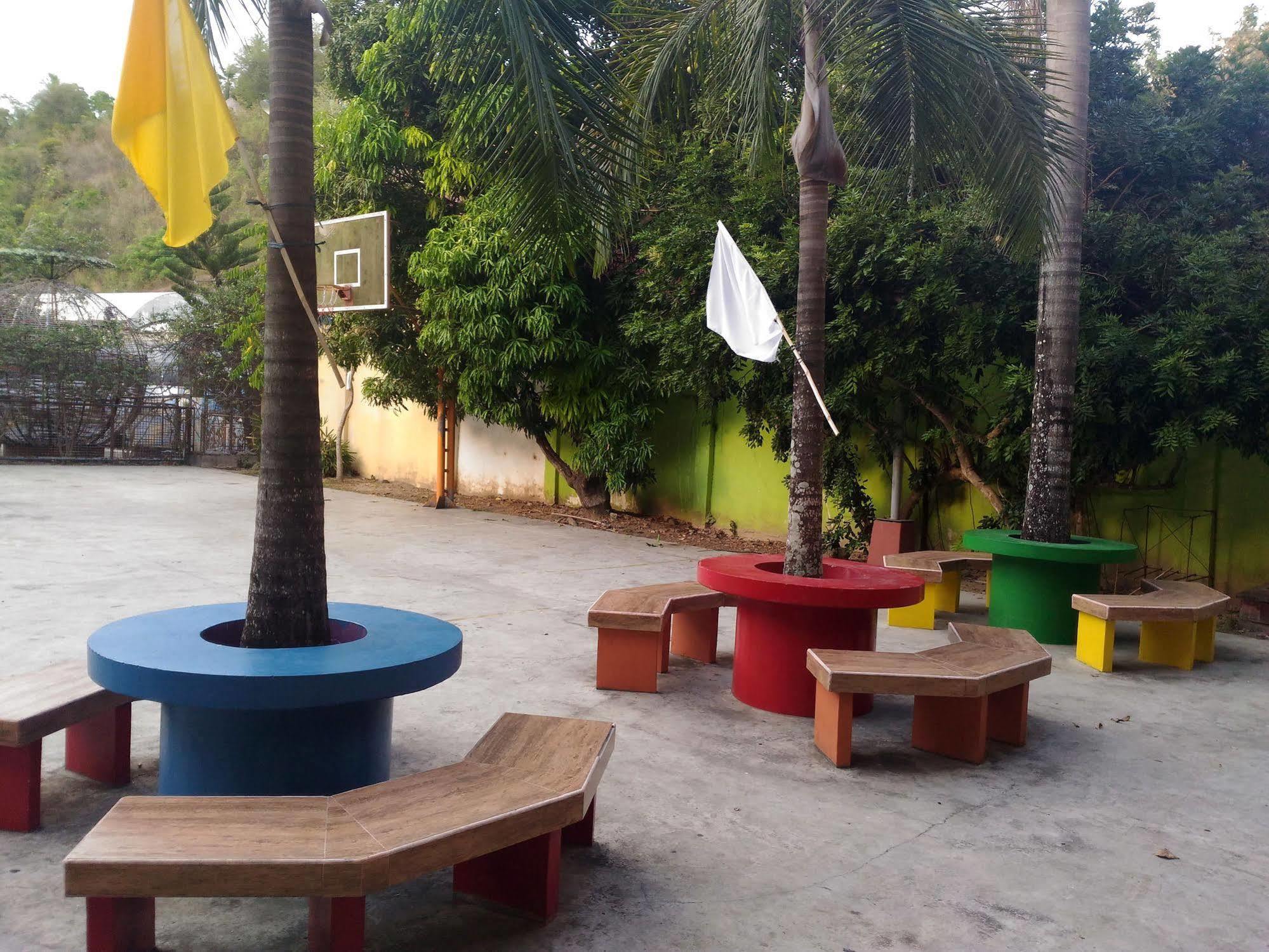 Tubod Flowing Water Resort Minglanilla Exteriör bild